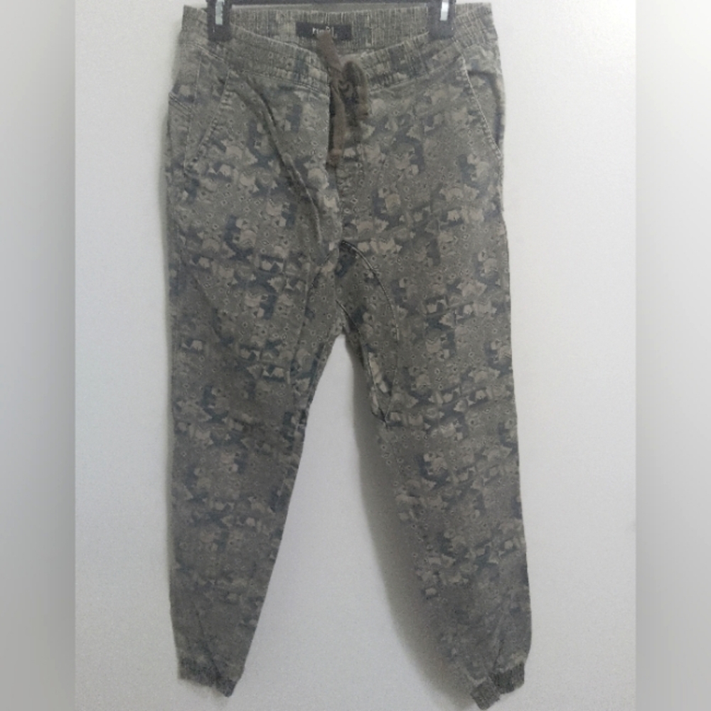 rue 21 Patterned Pants Size Large